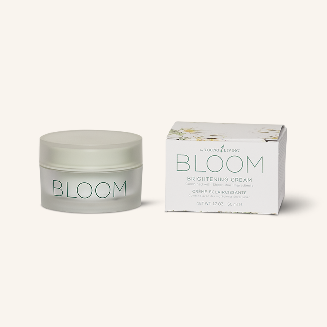 US_BLOOM_Brightening_Cream_30305_SKAVA_SILO.png